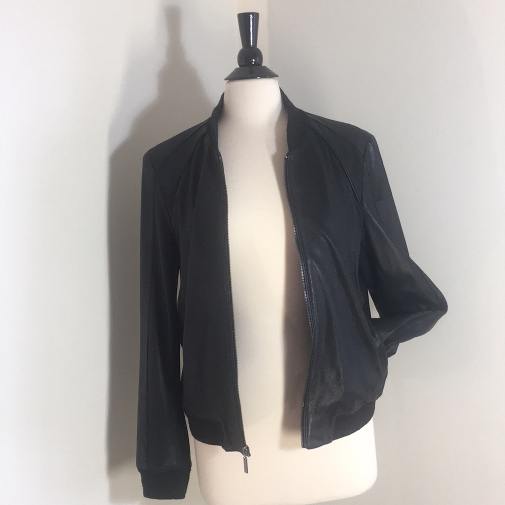 Cole Haan black leather zip jacket😎!
